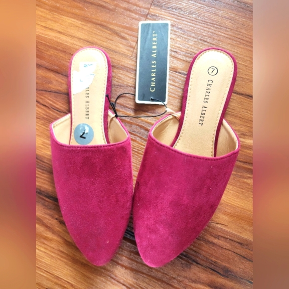 Charles Albert Women's burgundy mules size 7 - Picture 1 of 3
